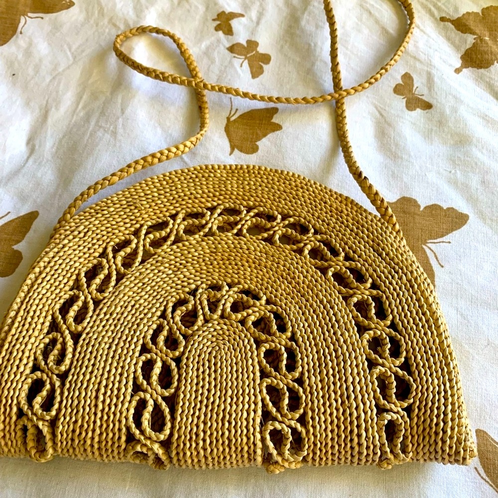 Vintage - Straw Purse with Strap